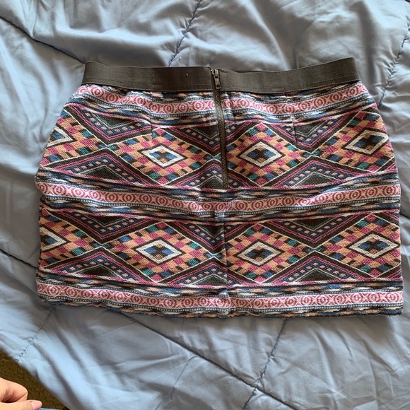 American eagle multicolored miniskirt - Picture 2 of 3